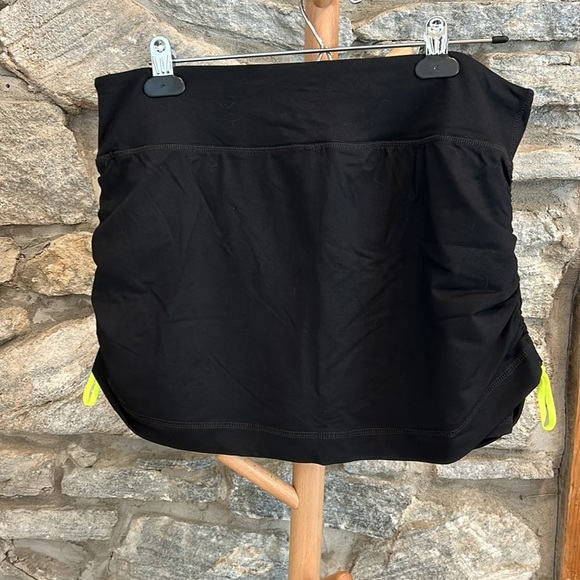 activewear skort - Picture 4 of 8